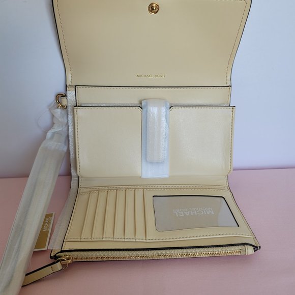 MICHAEL KORS Jet Set Charm Signature Colorblock LG Flap Phone Wristlet/Wallet ⭐ - Picture 10 of 16